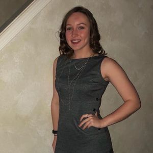 Meet your Posher, Alexis